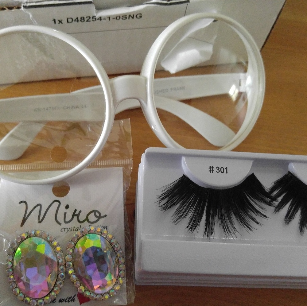 Trixie Mattel IQ Kitty Accessories